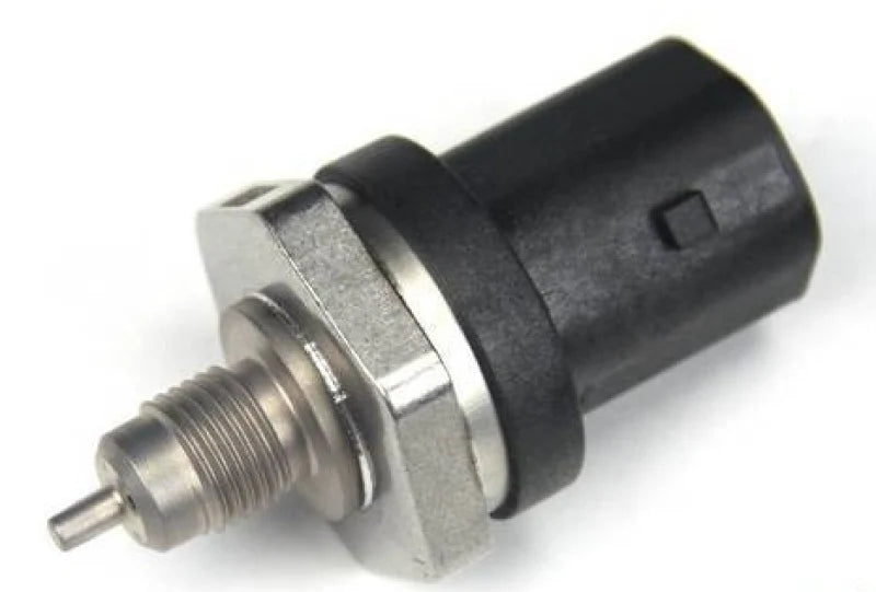 Bosch 145 PSI Fluid Pressure and Temperature Sensor